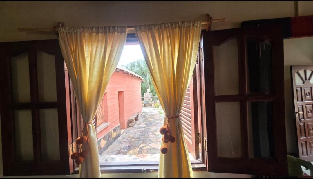 Hostal Paseo De Los Colorados Purmamarca Bilik gambar